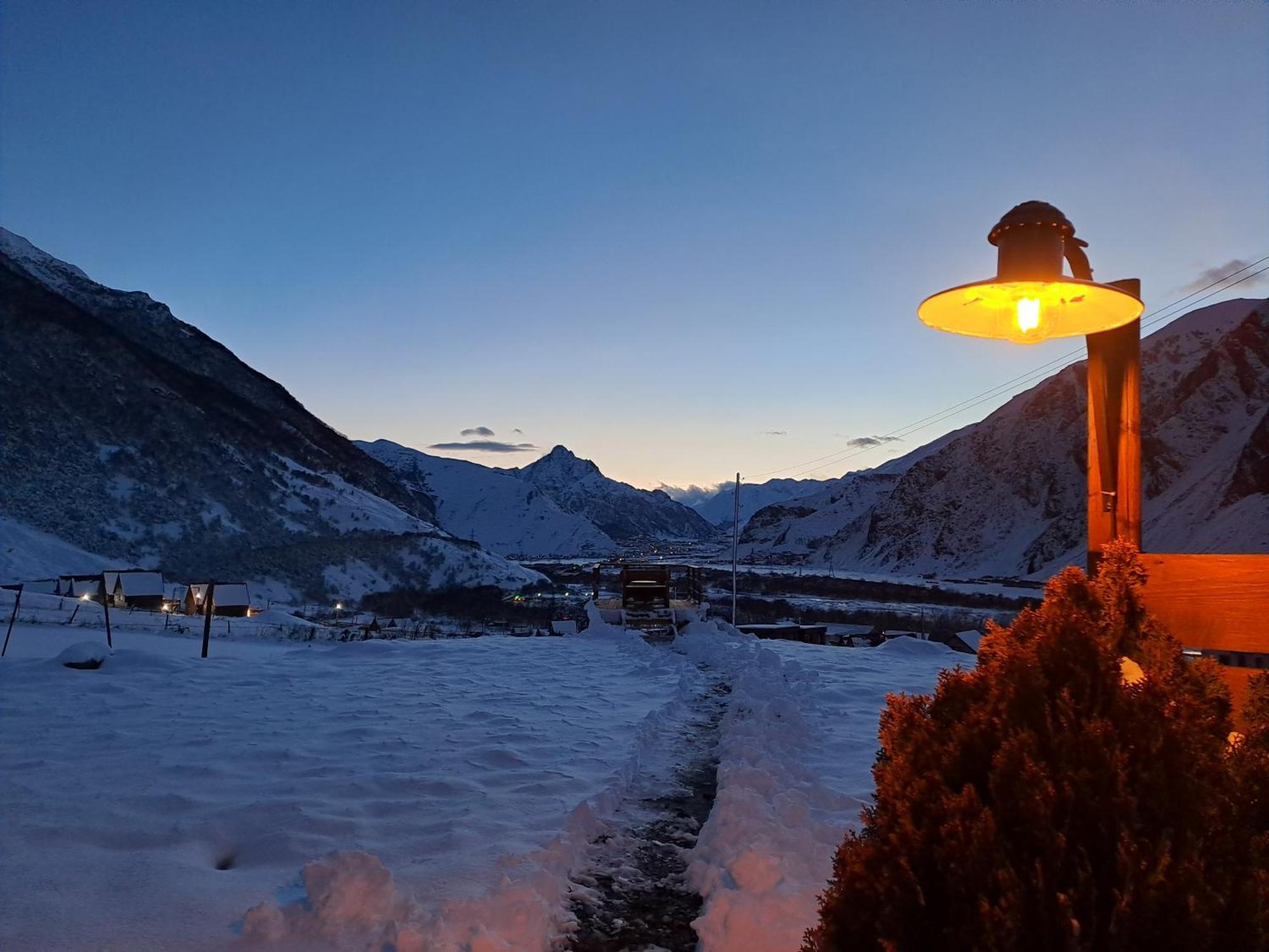 Kazbegi Spa Resort Cottages Stepantsminda Exterior foto