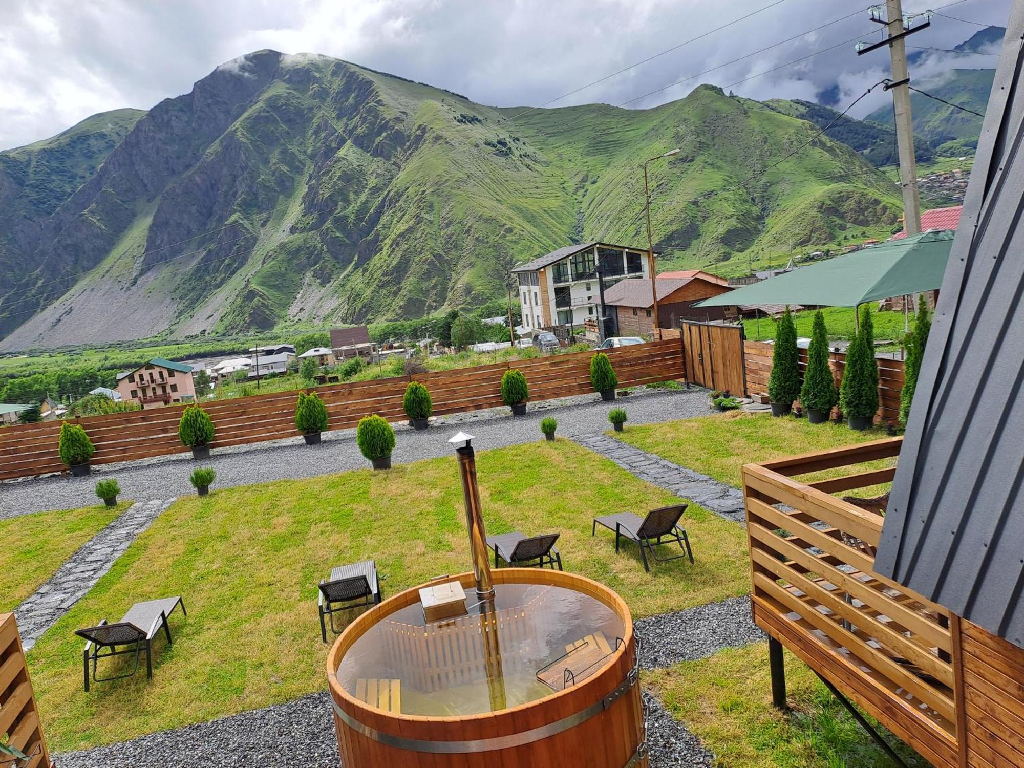 Kazbegi Spa Resort Cottages Stepantsminda Exterior foto