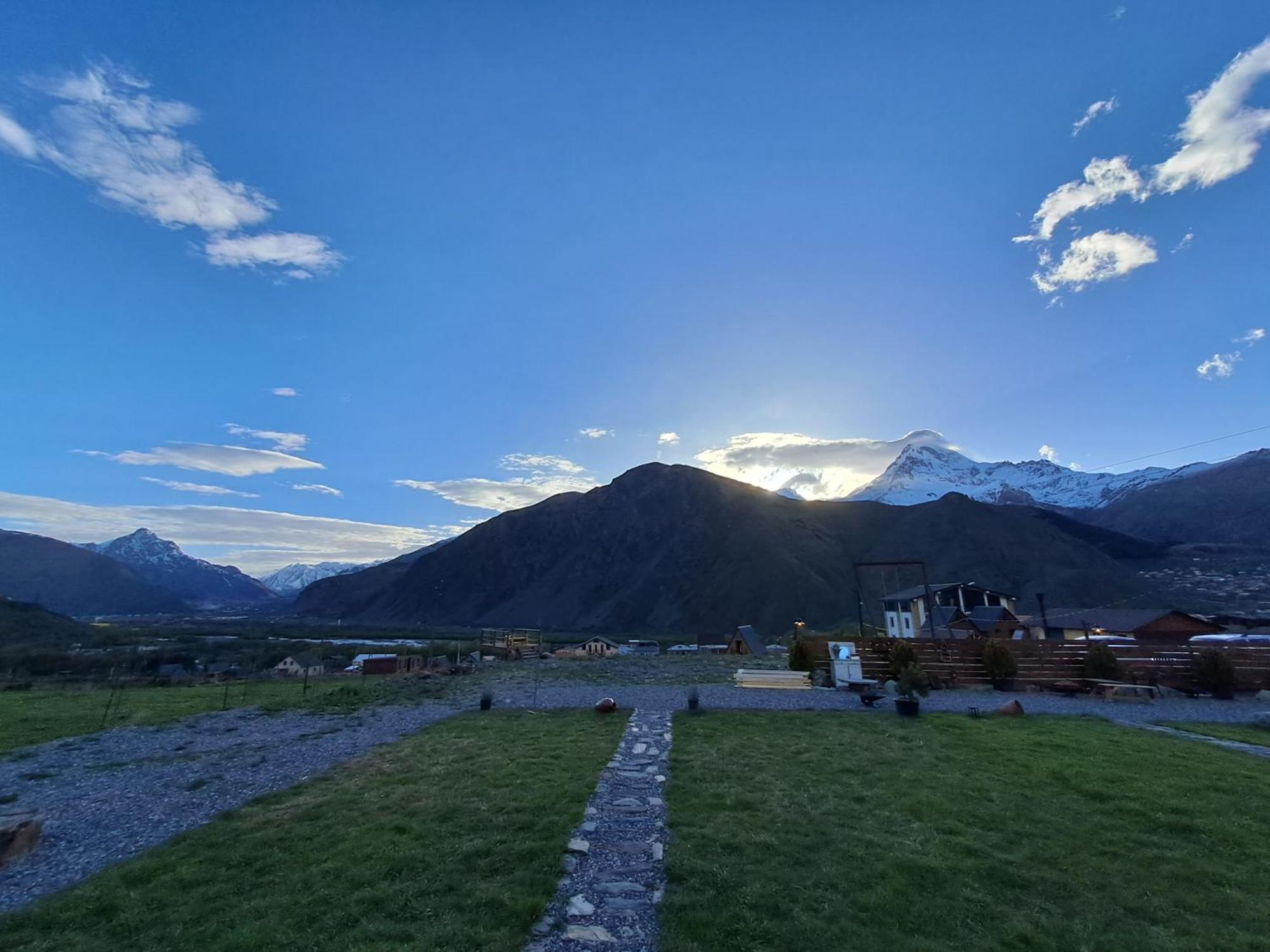 Kazbegi Spa Resort Cottages Stepantsminda Exterior foto